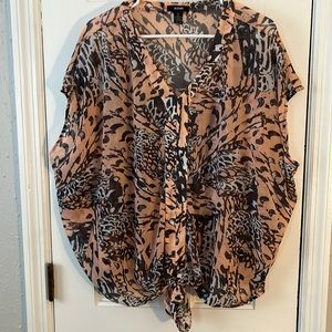 ALFANI Women’s Floral Tie-Hem Pullover Blouse without attached Cami. Size: XL.